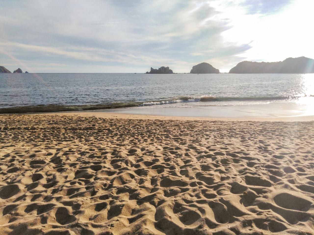 Bungalows Las Hamacas San Patricio Melaque Eksteriør bilde